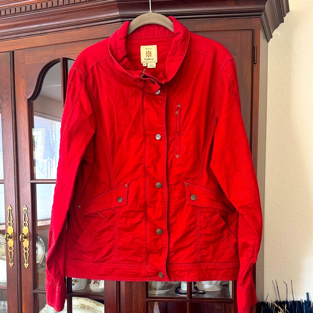 Royal Robbins Women’s Red Snap Down/ Zipper Up Collard Jacket